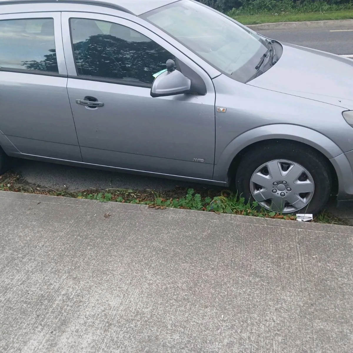 Car - Image 1