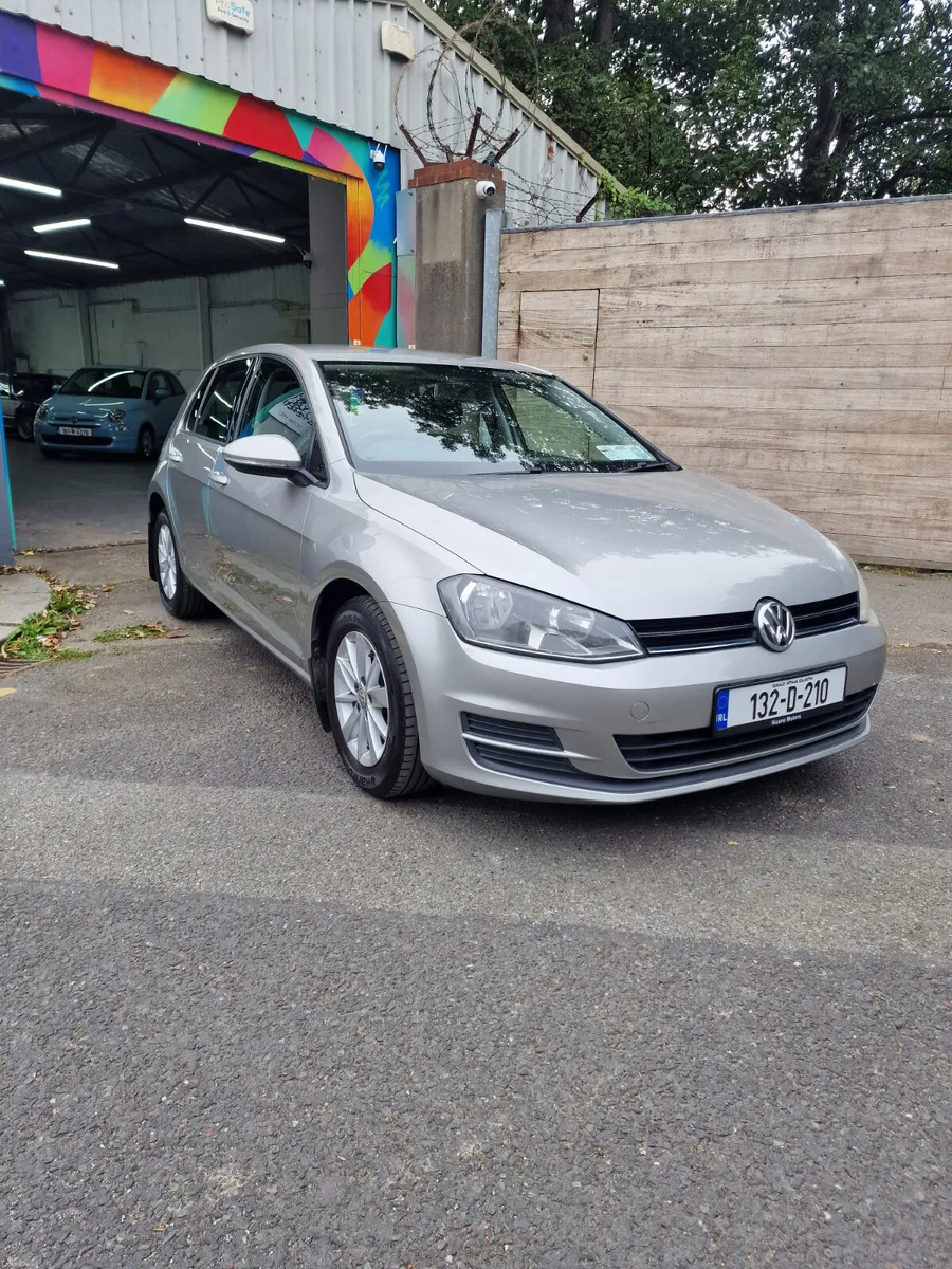 Volkswagen Golf 2013 - Image 1