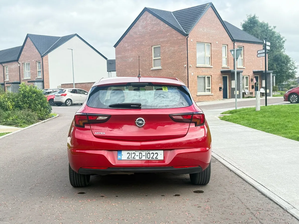 2021 Opel Astra - Image 6