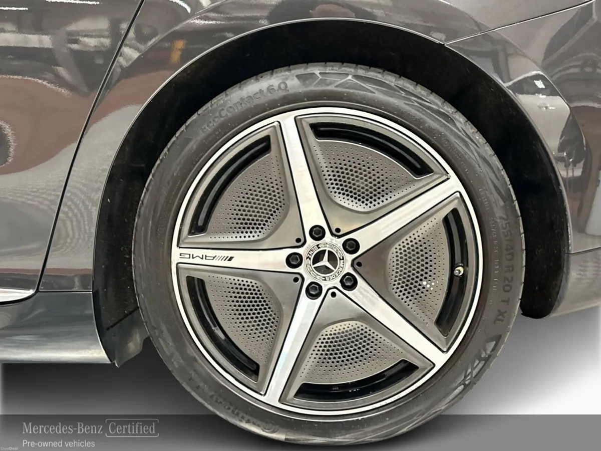 Mercedes-Benz EQE EQE300 AMG Line - Image 5