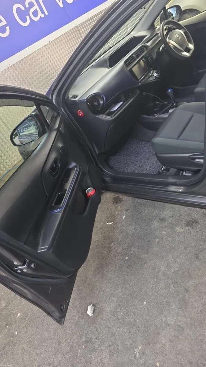 Toyota Aqua - Image 2
