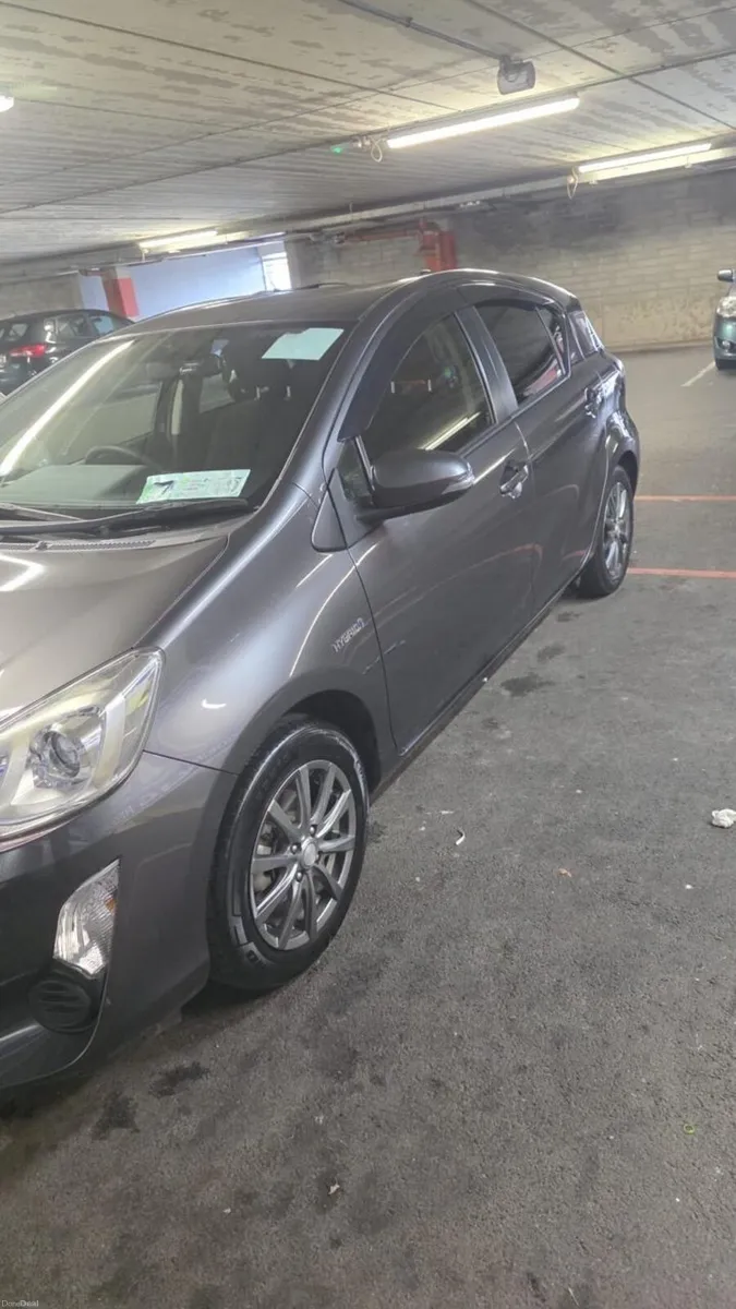 Toyota Aqua - Image 5
