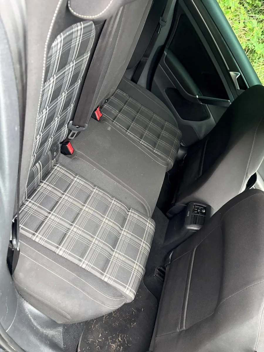 Volkswagen Golf gtd - Image 6