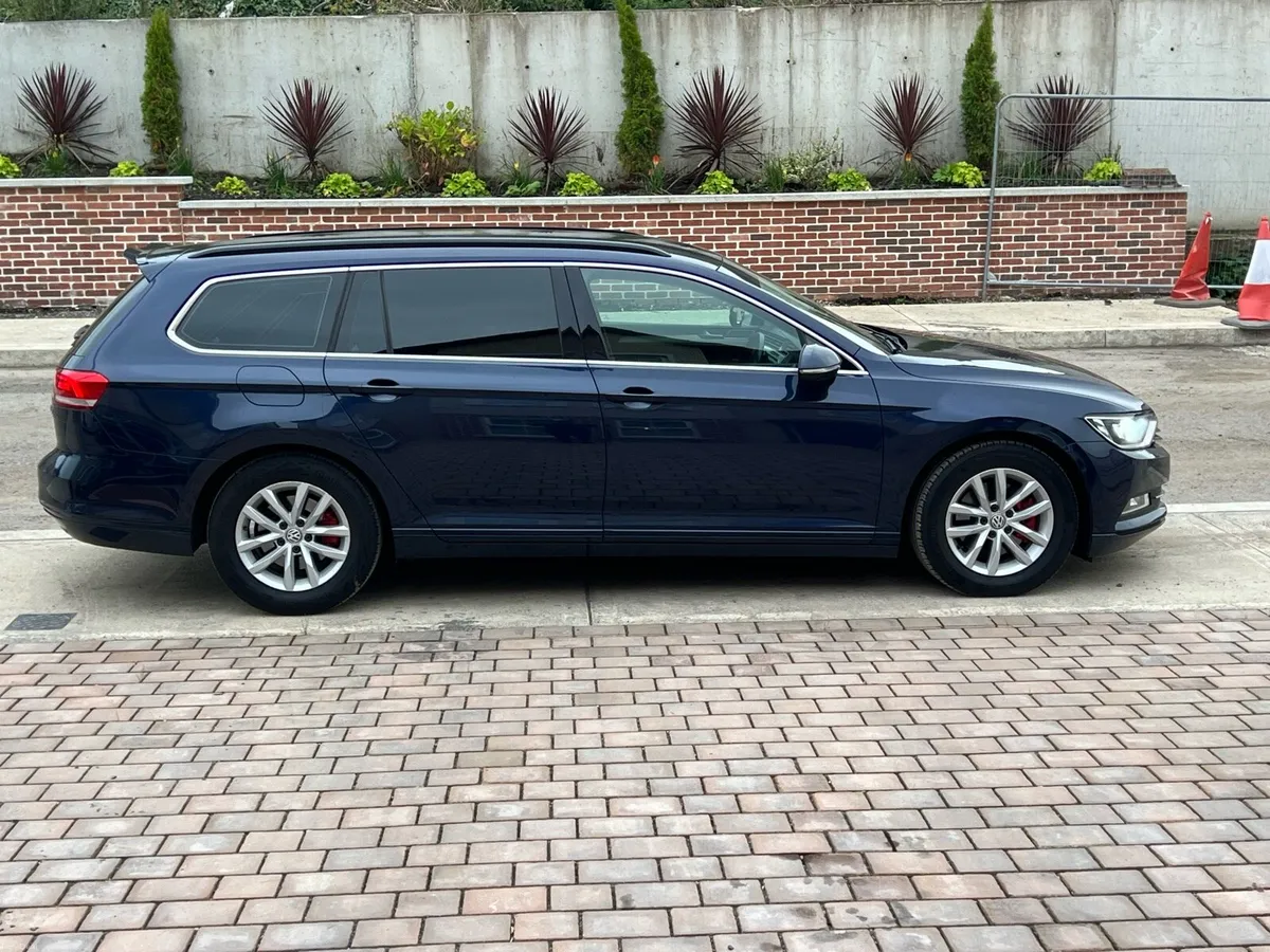 Vw Passat - Image 2