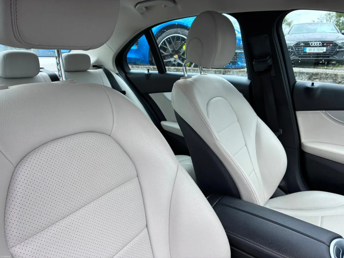 Mercedes-Benz C-Class 200 D AVANTGARDE AUTO - Image 4