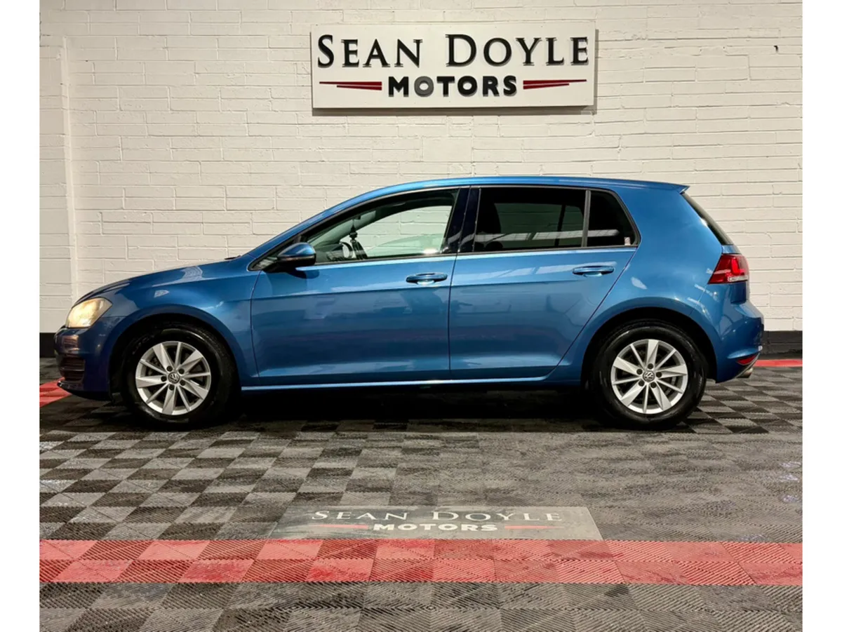 Volkswagen Golf 1.2 TSI PETROL AUTOMATIC 5DR - Image 5