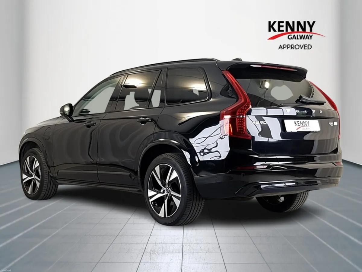 Volvo XC90 T8 PHEV PLUS DARK AWD 5DR - Image 5