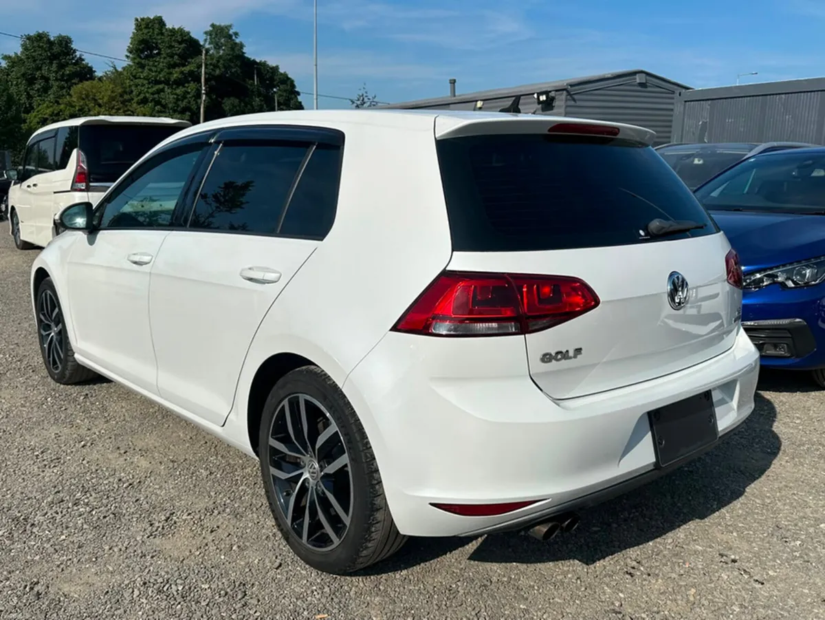 Volkswagen Golf 1.4L Petrol Automatic Full Leather - Image 6