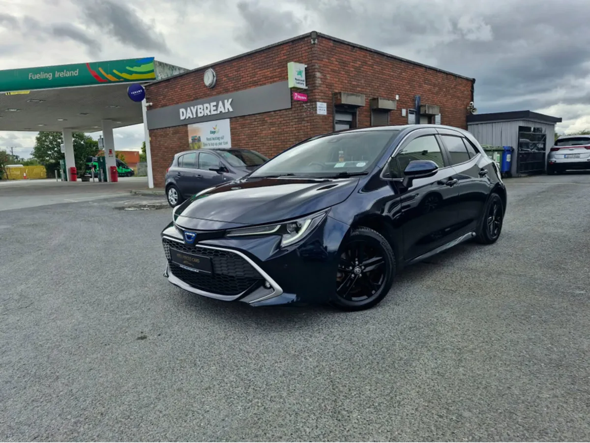 Toyota Corolla SPORT 1.8 6AA-ZWE213H - Image 2