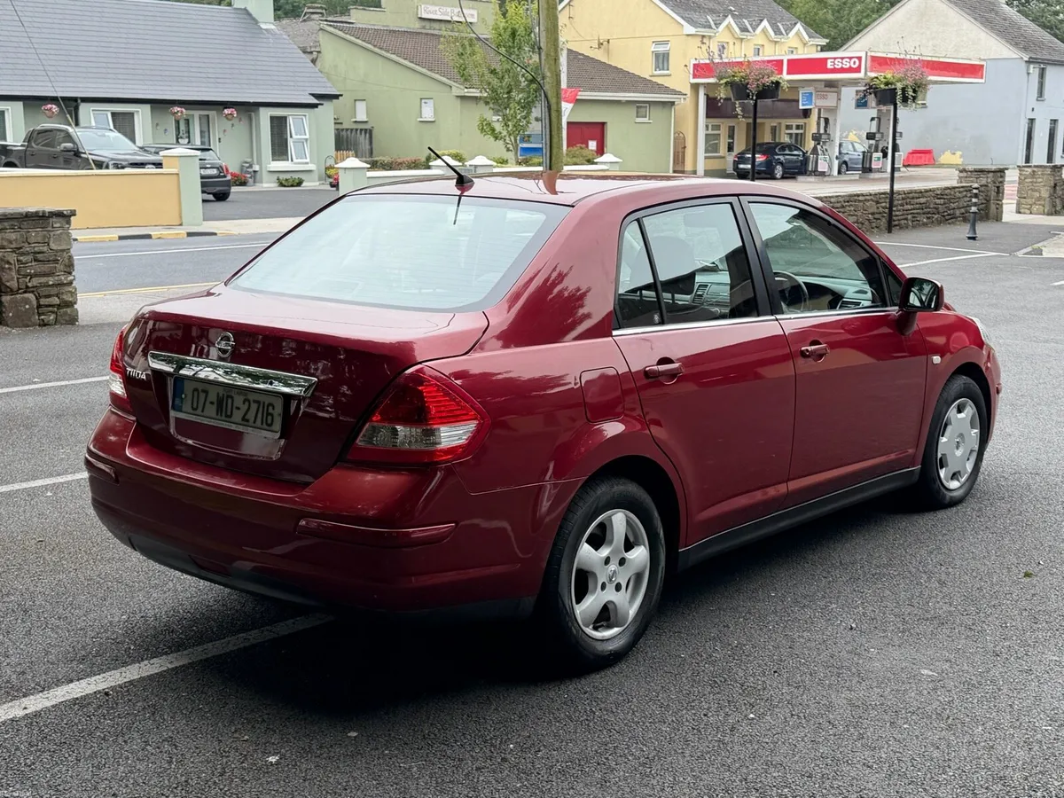 Nissan Tiida - Image 4