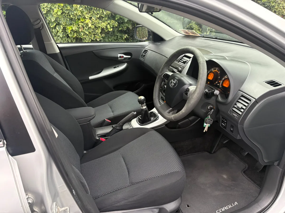 Toyota Corolla 2011 1.4 D4D - Image 5