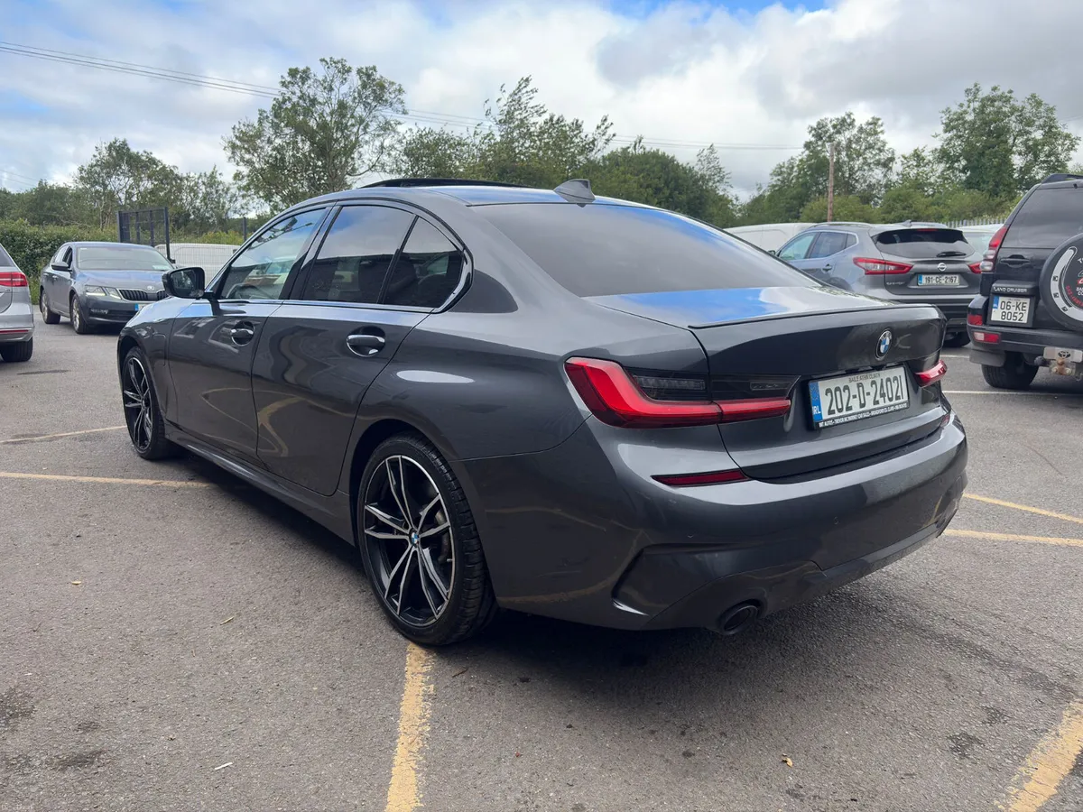 BMW 3-Series 2020 - Image 3