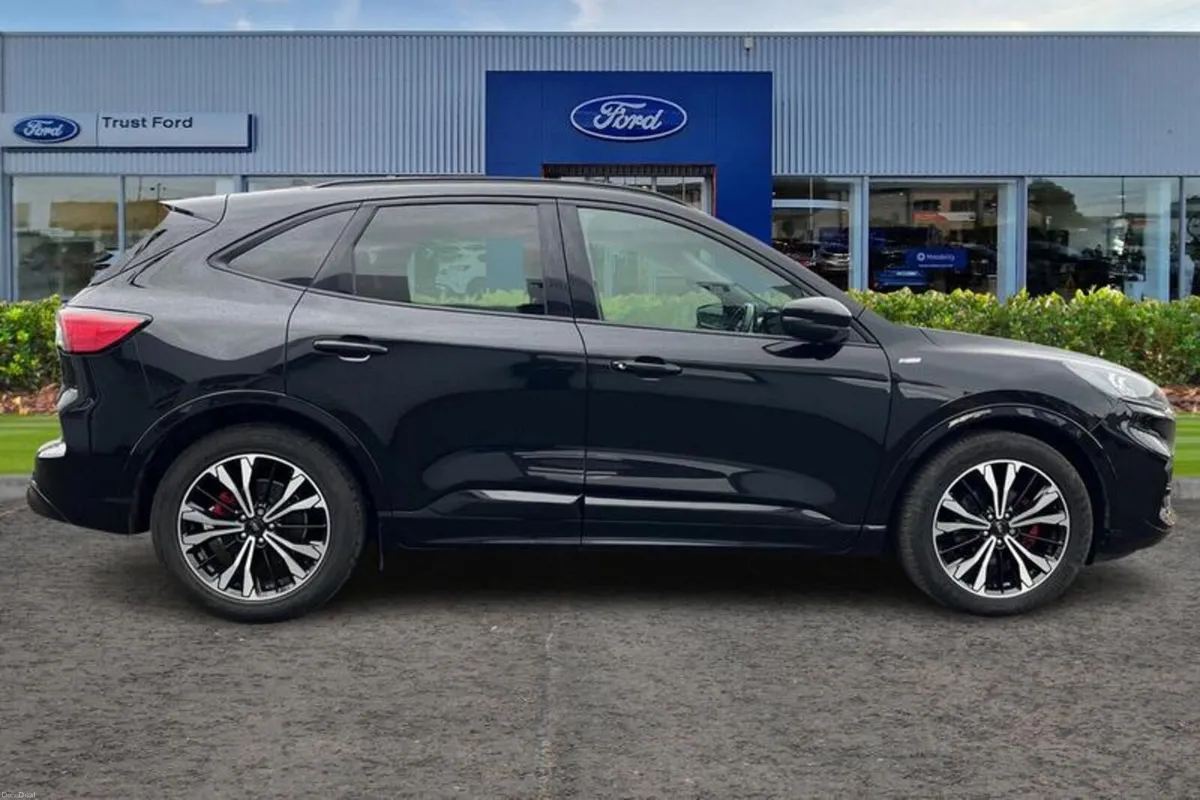 Ford Kuga 2.0 EcoBlue mHEV ST-Line X Edition 5dr - Image 3