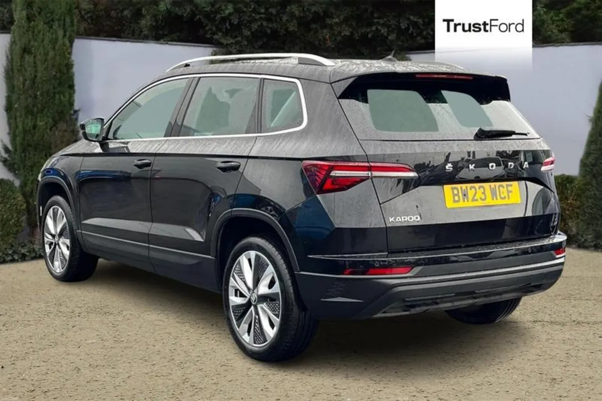 Skoda Karoq 1.0 TSI SE L 5dr - Image 2