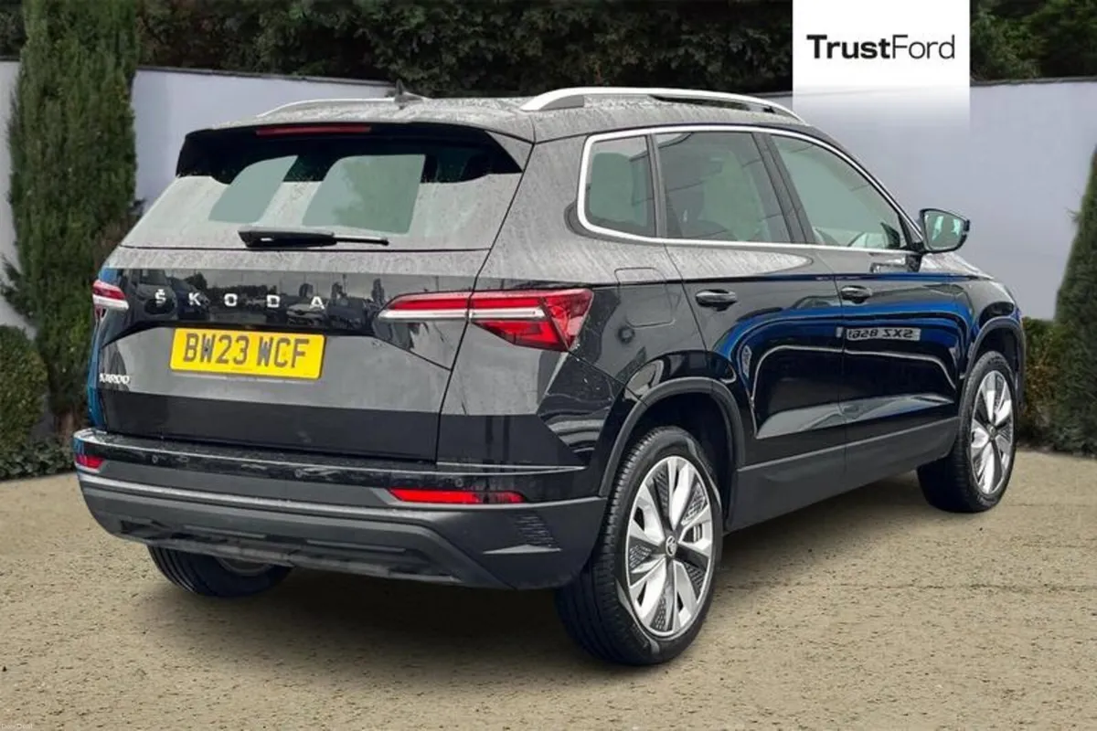 Skoda Karoq 1.0 TSI SE L 5dr - Image 4