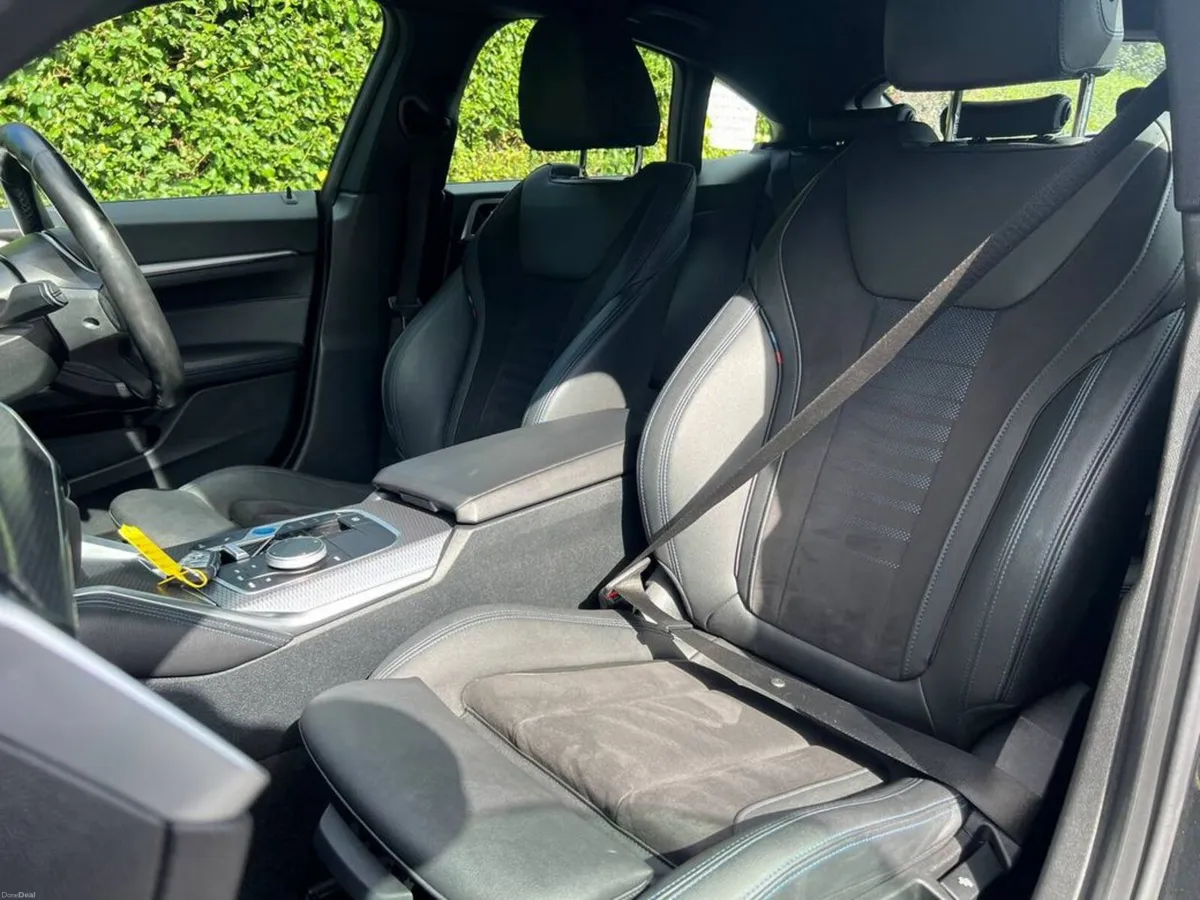 BMW i4 EDRIVE40 M-SPORT AUTO // VIRTUAL COCKPIT // - Image 6