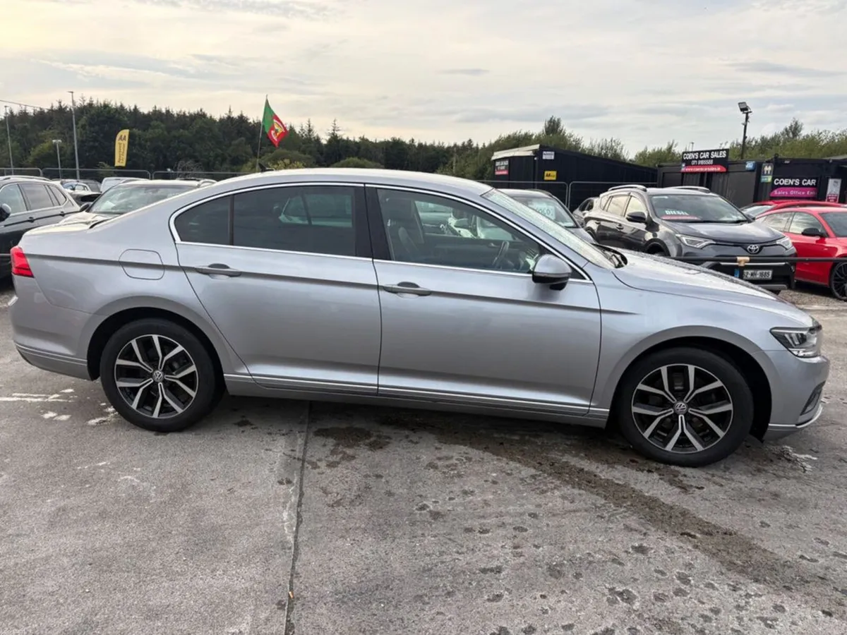 Volkswagen Passat 2.0 TDI 150 SEL Automatic - Image 6