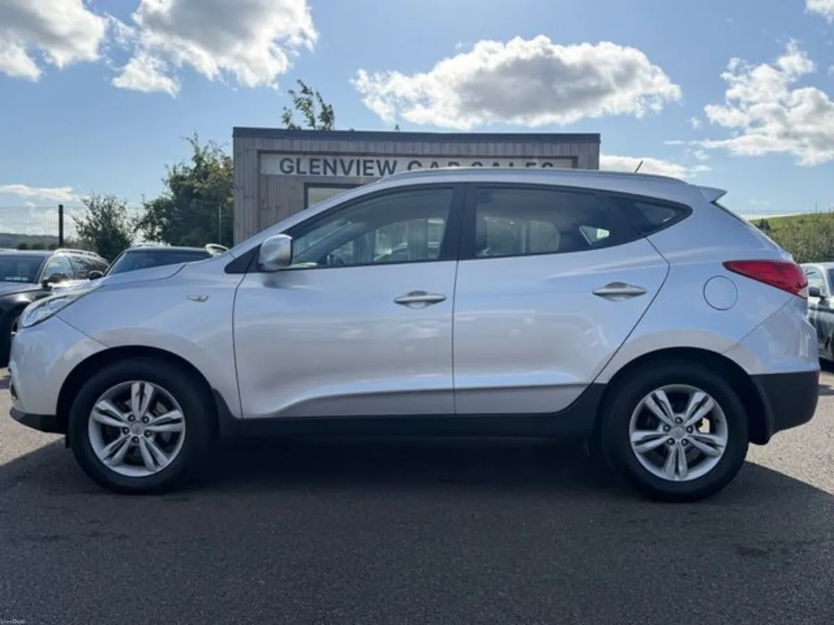 Hyundai ix35 1.7 Comfort - FULL SERVICE HISTORY - Image 4