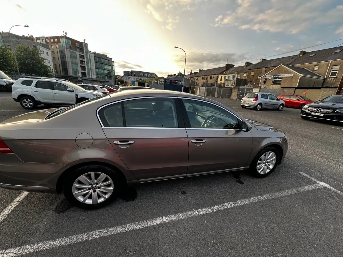 Passat B7 - Image 2