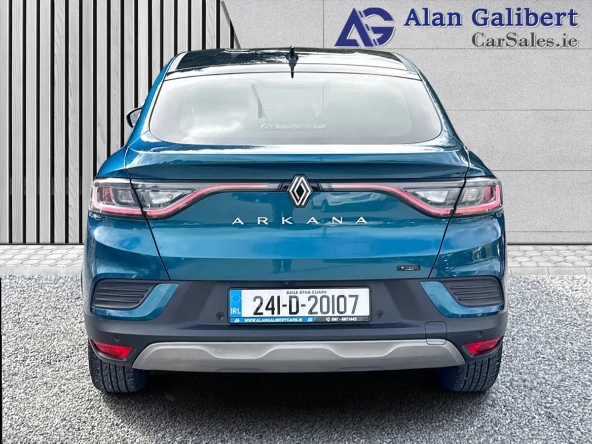 Renault Arkana E-TECH 1.6 PETROL HYBRID AUTO - Image 6