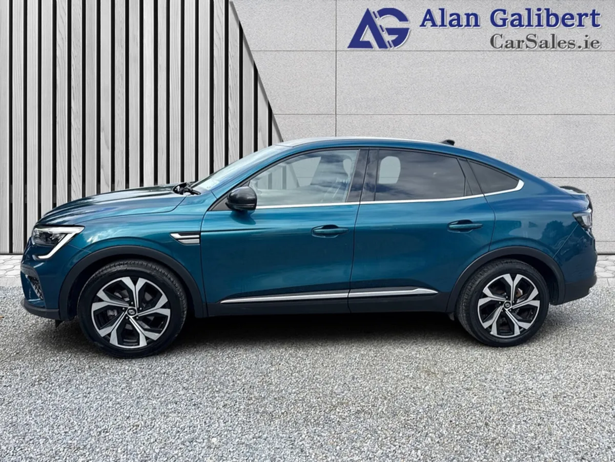 Renault Arkana E-TECH 1.6 PETROL HYBRID AUTO - Image 5