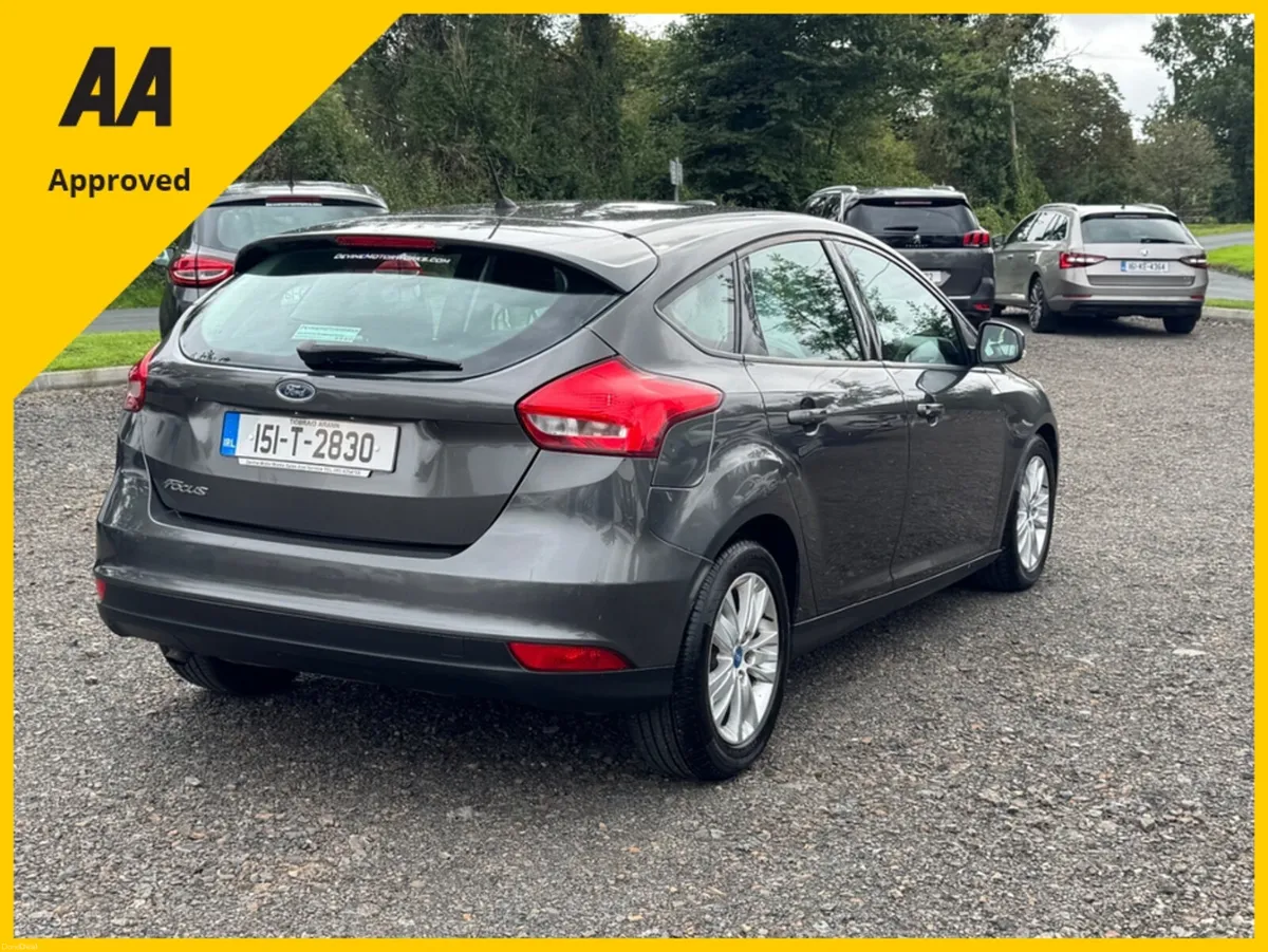 Ford Focus STYLE 1.6 TDCI 95PS 5DR 4DR - Image 3