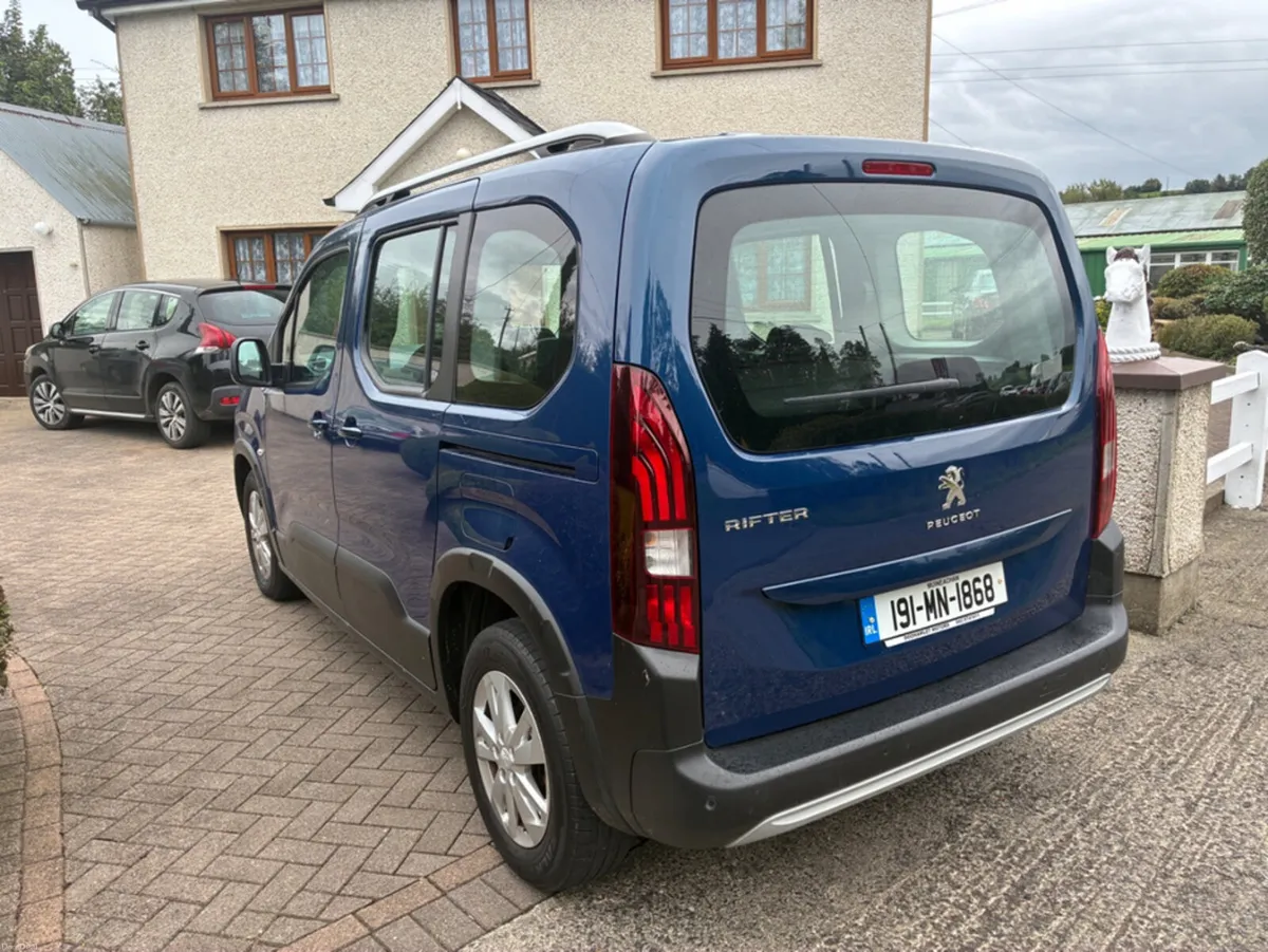 Peugeot Rifter 5 seater - Image 6
