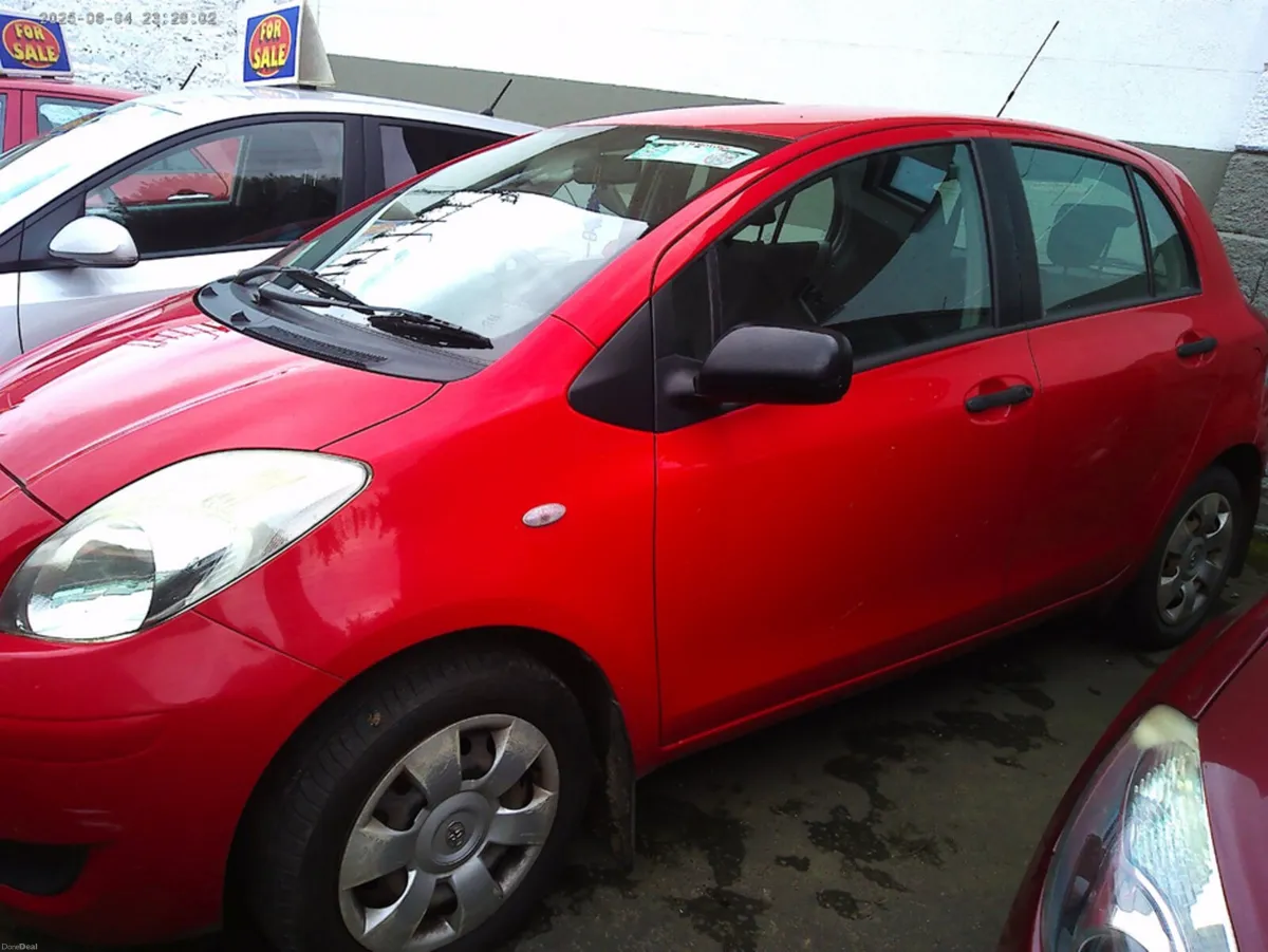 Toyota Yaris MC 1.0 TERRA 5DR - Image 2