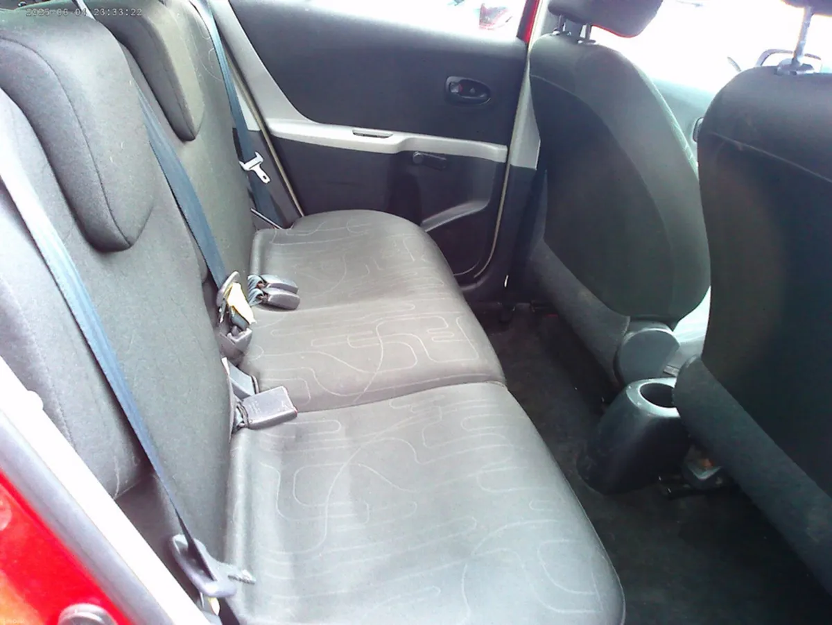 Toyota Yaris MC 1.0 TERRA 5DR - Image 5