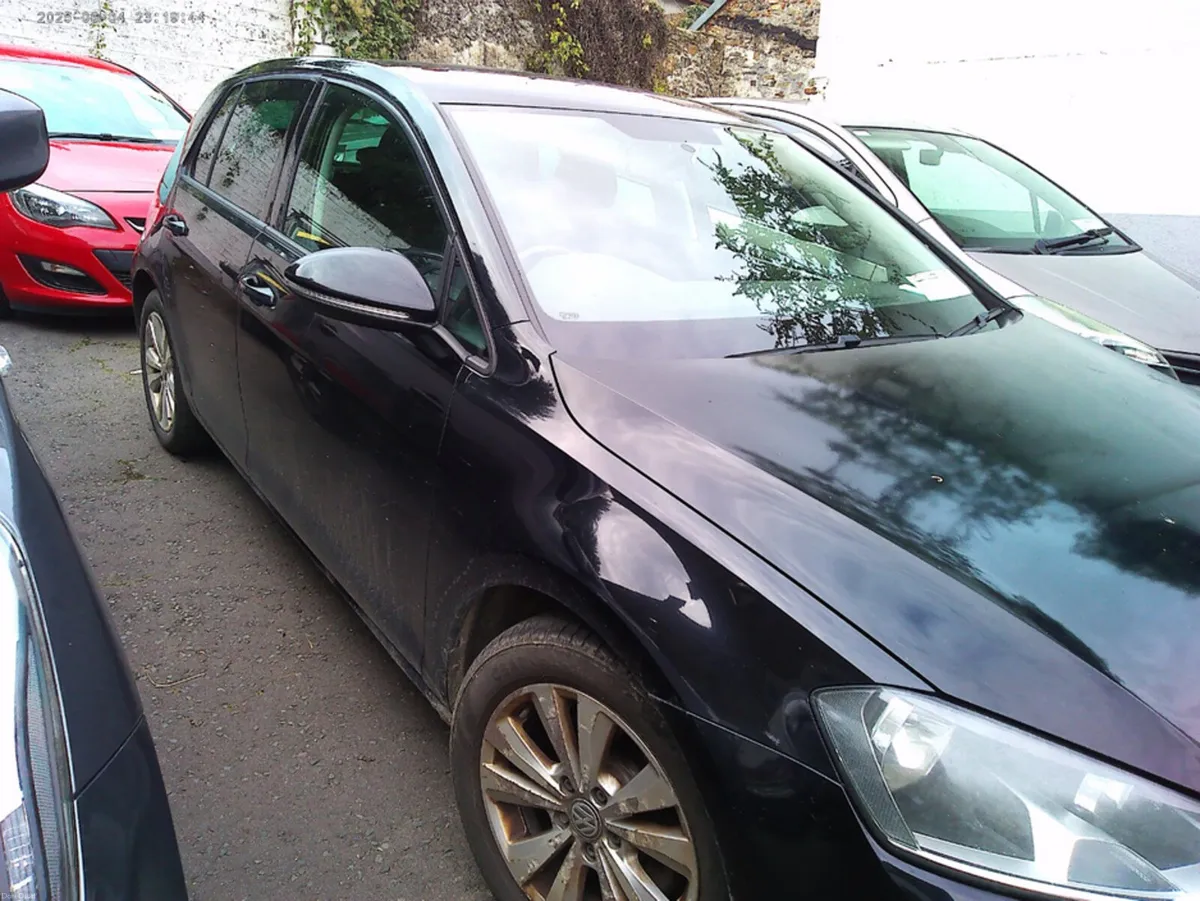 Volkswagen Golf TRENDLINE 1.6 TDI MANUAL 5SPEED 90 - Image 2