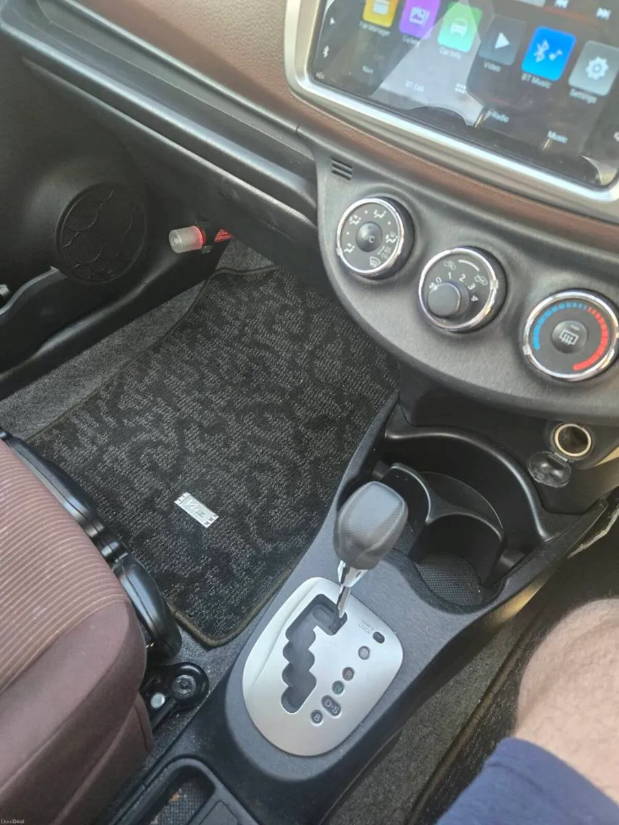 Toyota Vitz 1.0 Automatic - Image 6