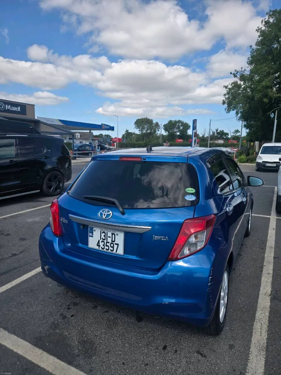 Toyota Vitz 1.0 Automatic - Image 2