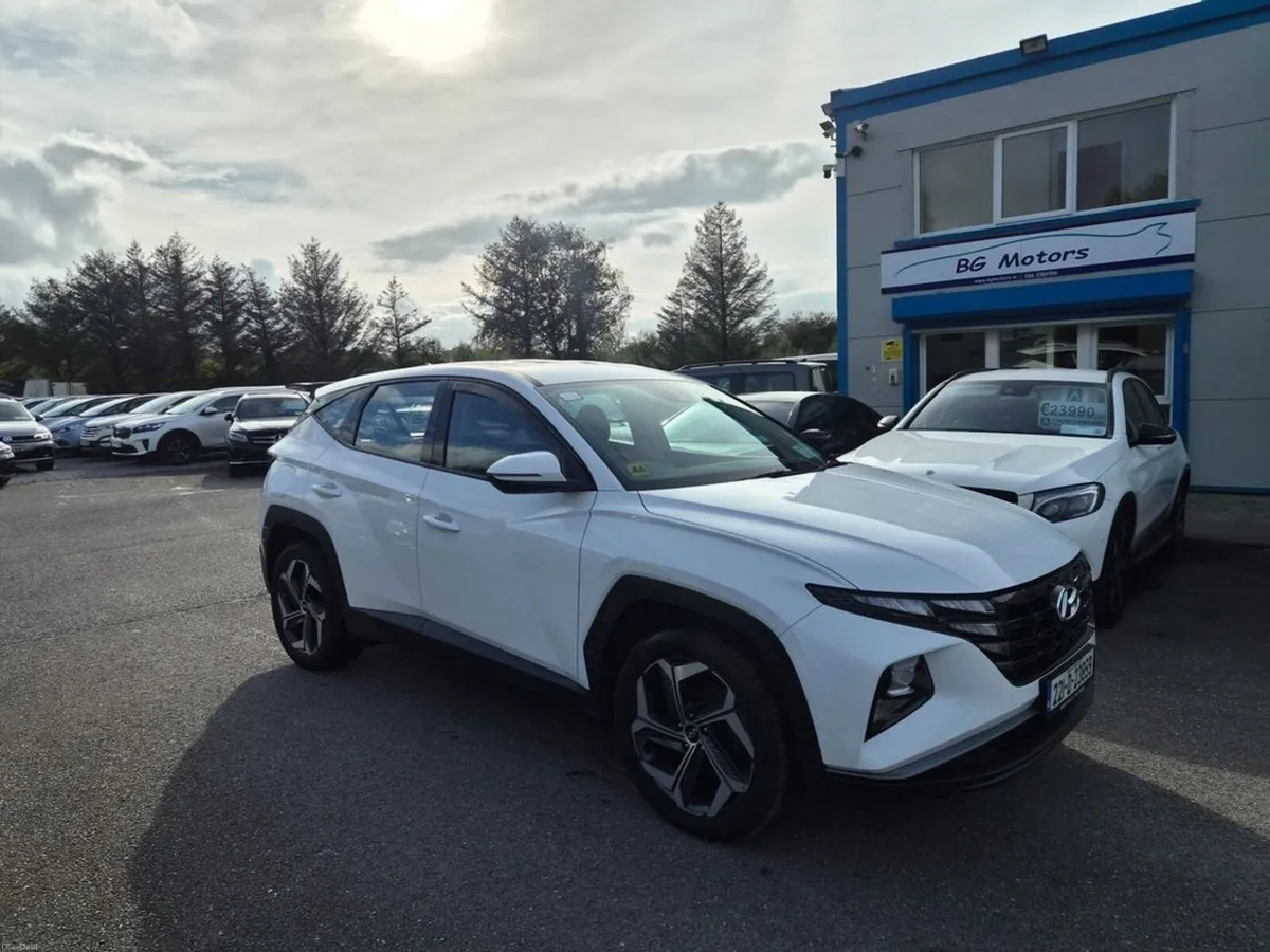 Hyundai Tucson PHEV Comfort Plus 4WD 5DR Auto - Image 1