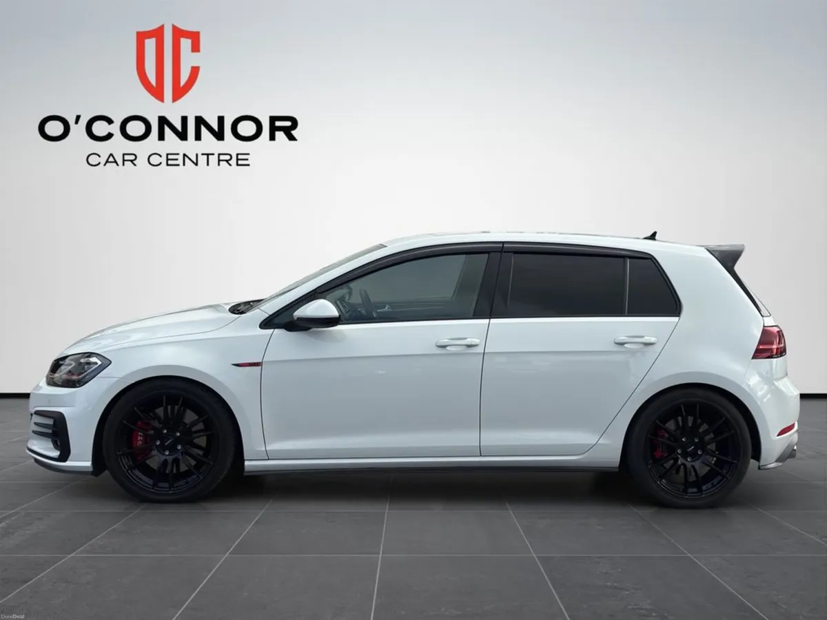 Volkswagen Golf GTI Club Sport - Image 3