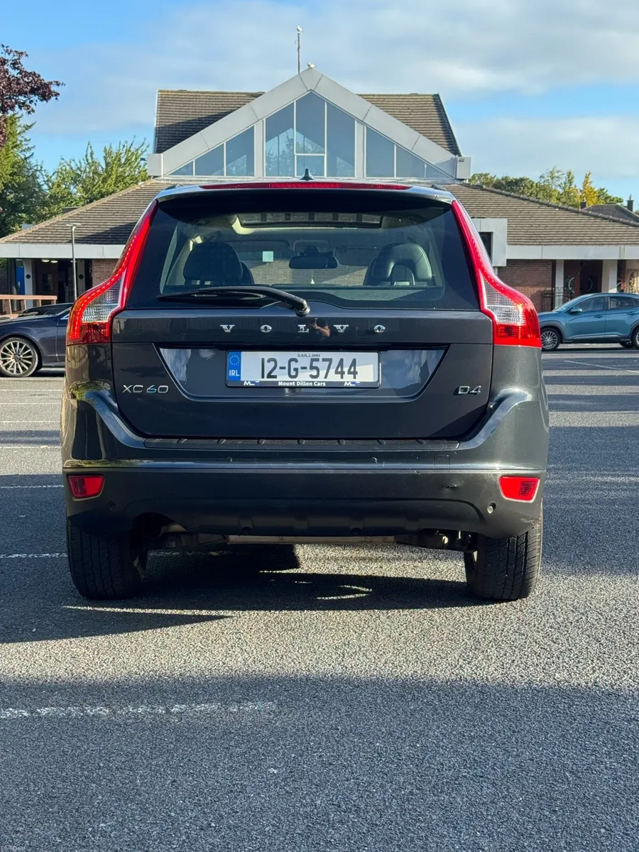 Volvo XC60 - Image 4