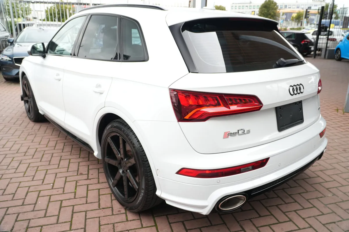2.0 TDI QUATTRO SPORT WITH SQ5 STYLING //  IMMACUL - Image 6