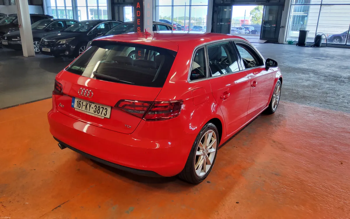 Audi A3 2016 - Image 2