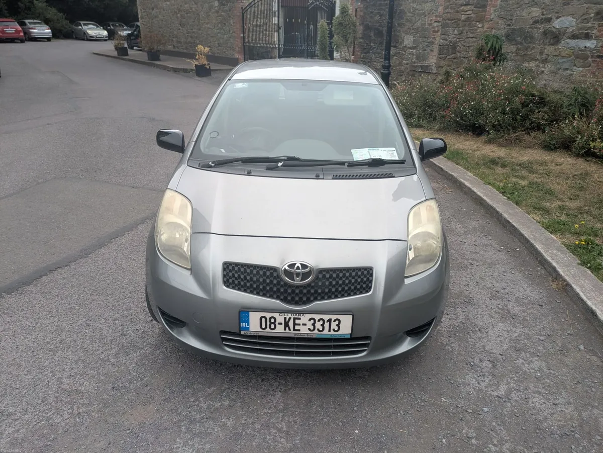 Toyota Yaris 2008 - Image 4
