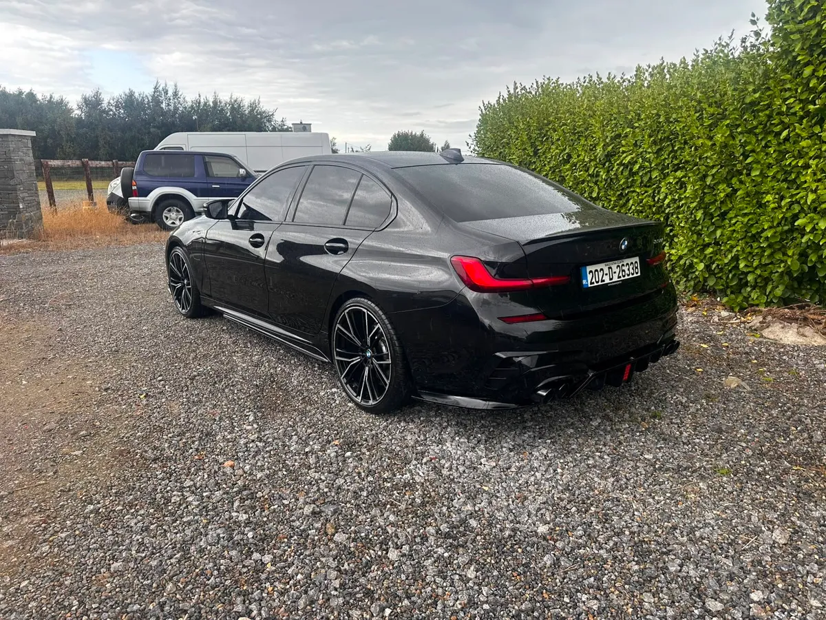 Bmw 330e €15000 - Image 2