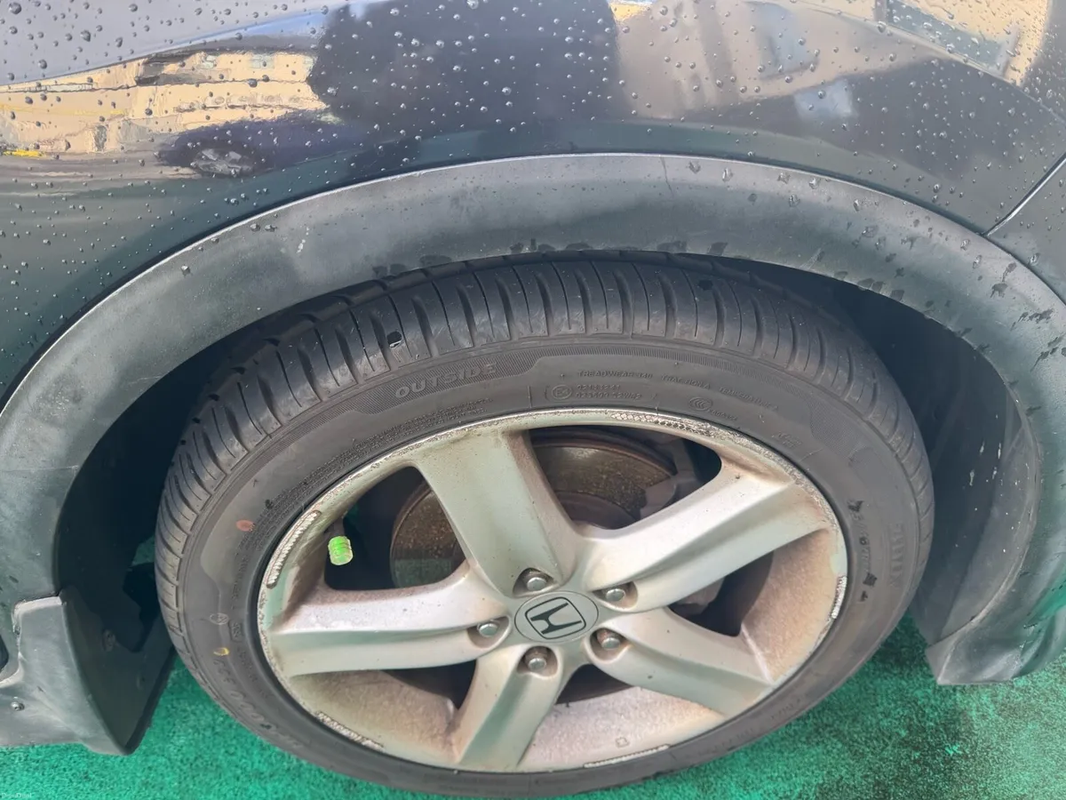 Honda Civic - Image 4