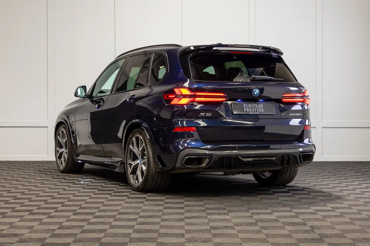 232 BMW X5 X-Drive 50e M-Sport - Image 4