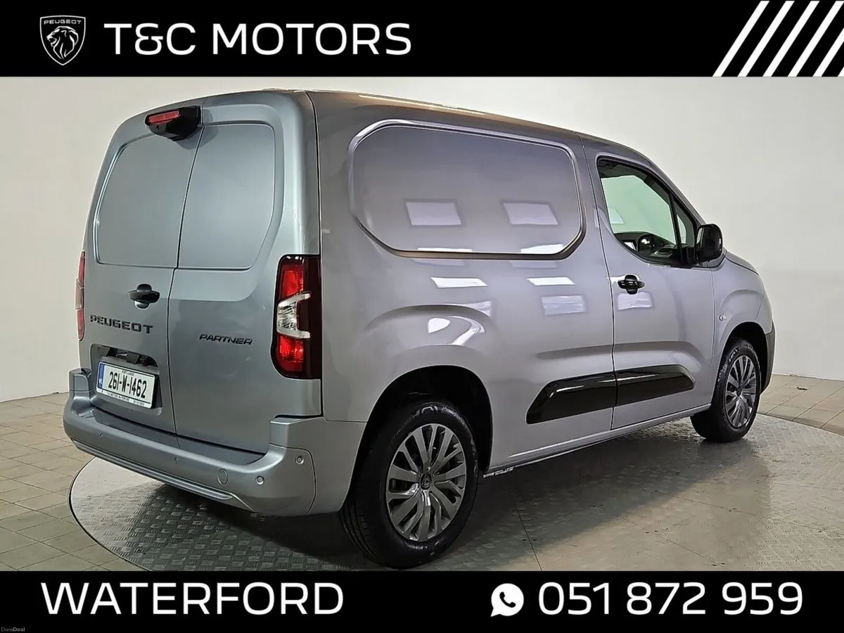 Peugeot Partner *Huge Spec* Professional Premium M - Image 2