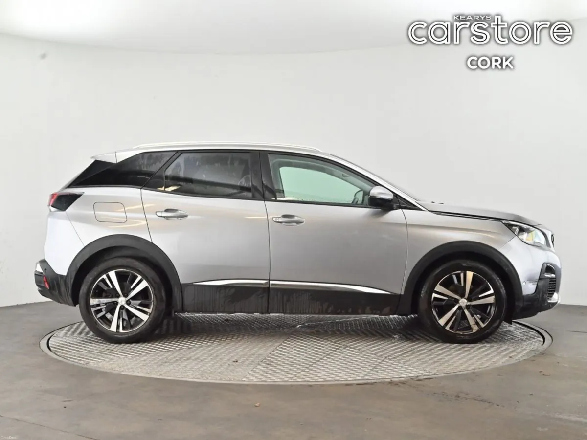 Peugeot 3008 1.5 BlueHDi 130bhp Allure - Image 2