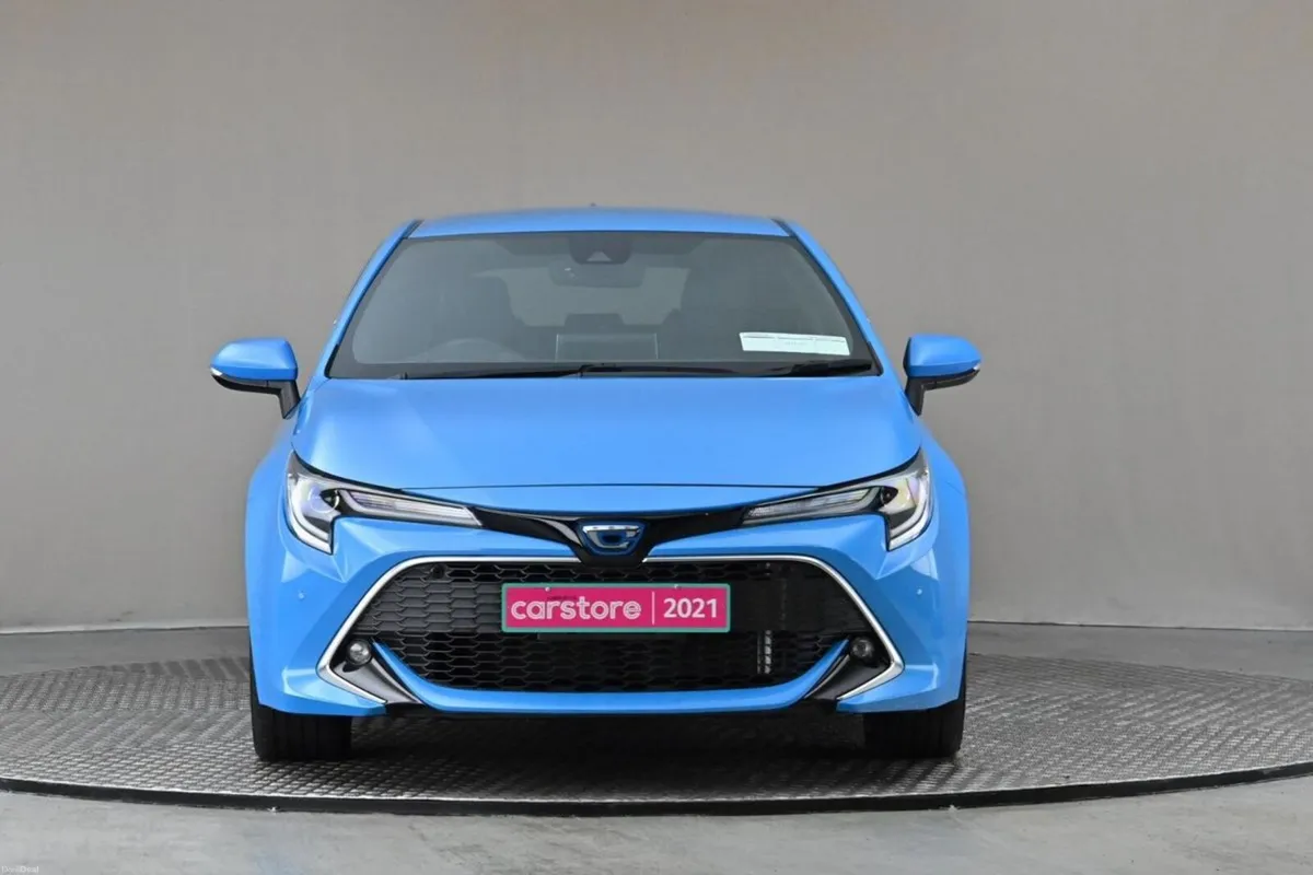 Toyota Corolla 1.8 HYBRID SPORT **DIG DASH**HUP**R - Image 2