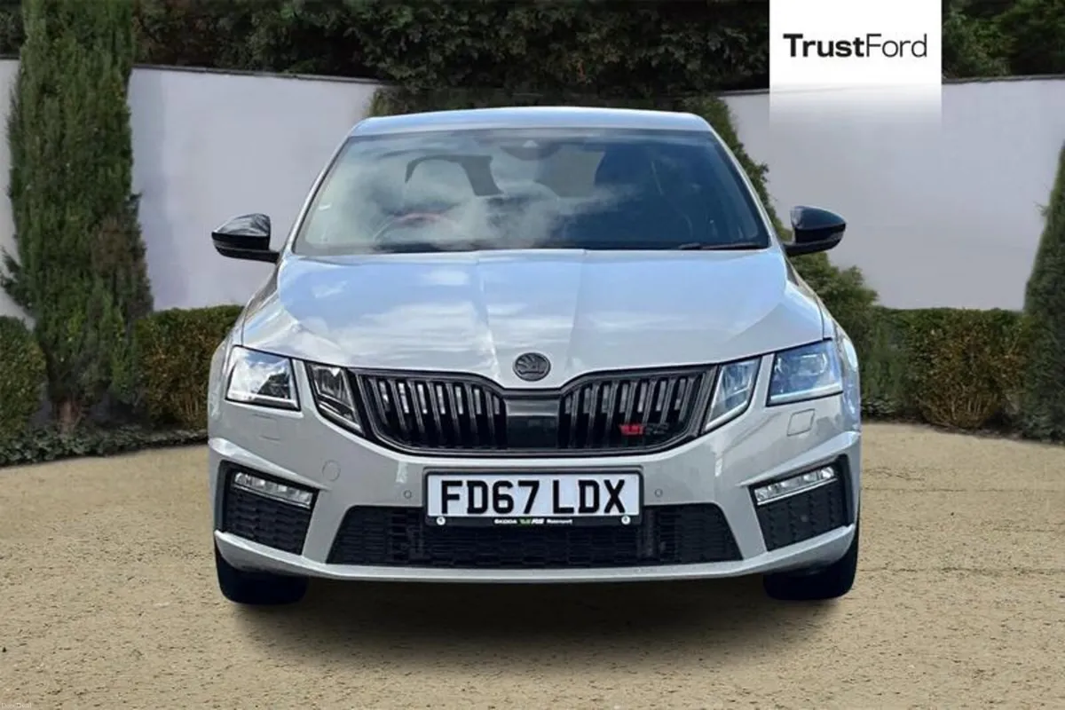 Skoda Octavia 2.0 TSI 245 vRS 5dr - Image 6