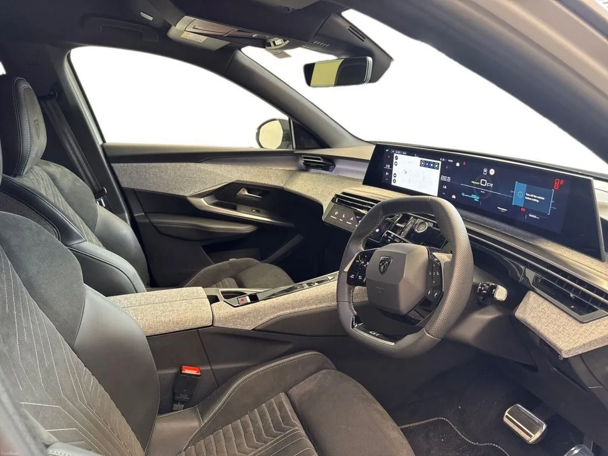 Peugeot 3008 BEV GT EXEC LINE *MASSAGE SEATS* € PE - Image 6