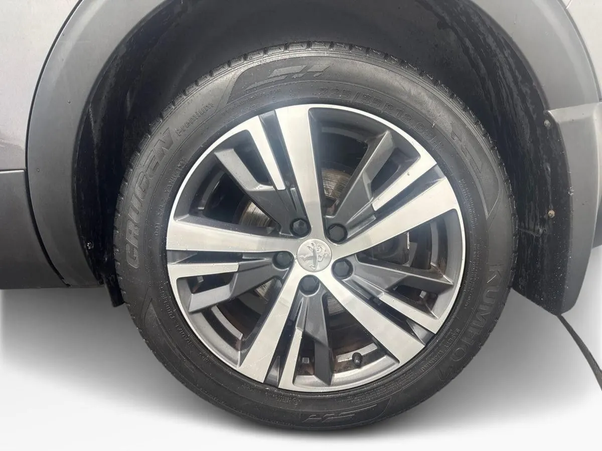 Peugeot 5008 1.5HDI ALLURE *JUST ARRIVED* €100 PER - Image 5