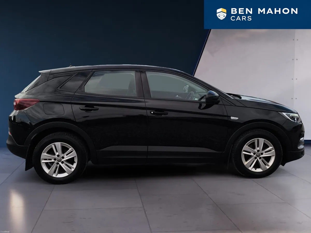 Opel Grandland X 2021 - Image 6