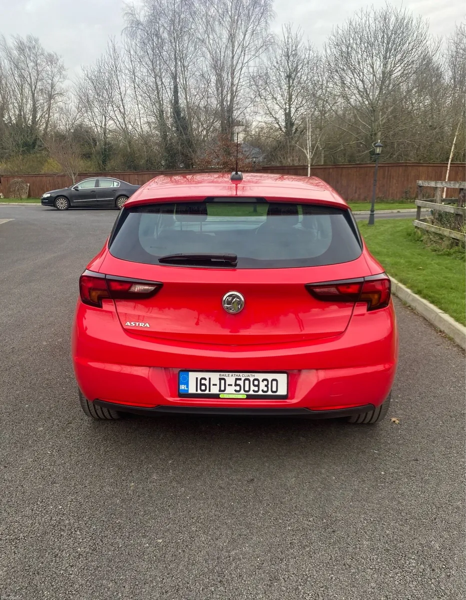 Vauxhall Astra SRI 1.4L - Image 6