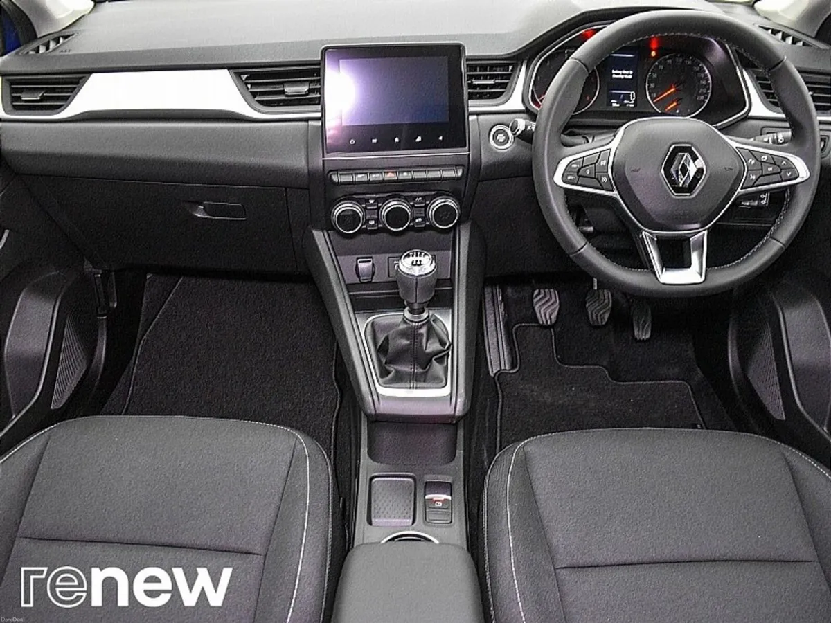 Renault Captur TCe 100 Iconic - Image 2